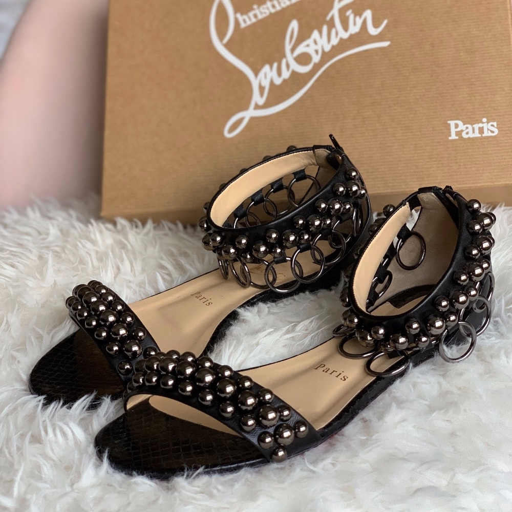 AUTHENTIC WOMEN'S CHRISTIAN LOUBOUTIN GYPSO SANDAL